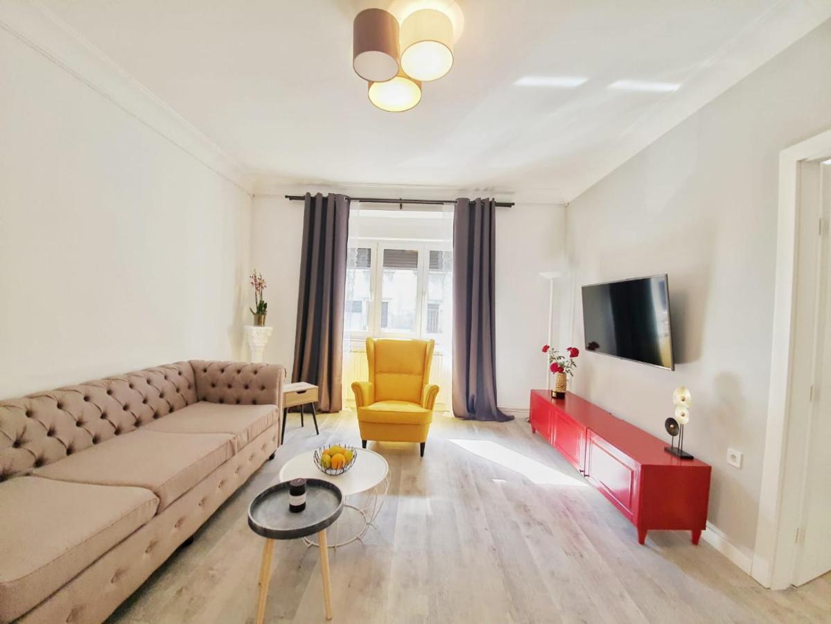 #Chiczagreb Apartments Exteriör bild